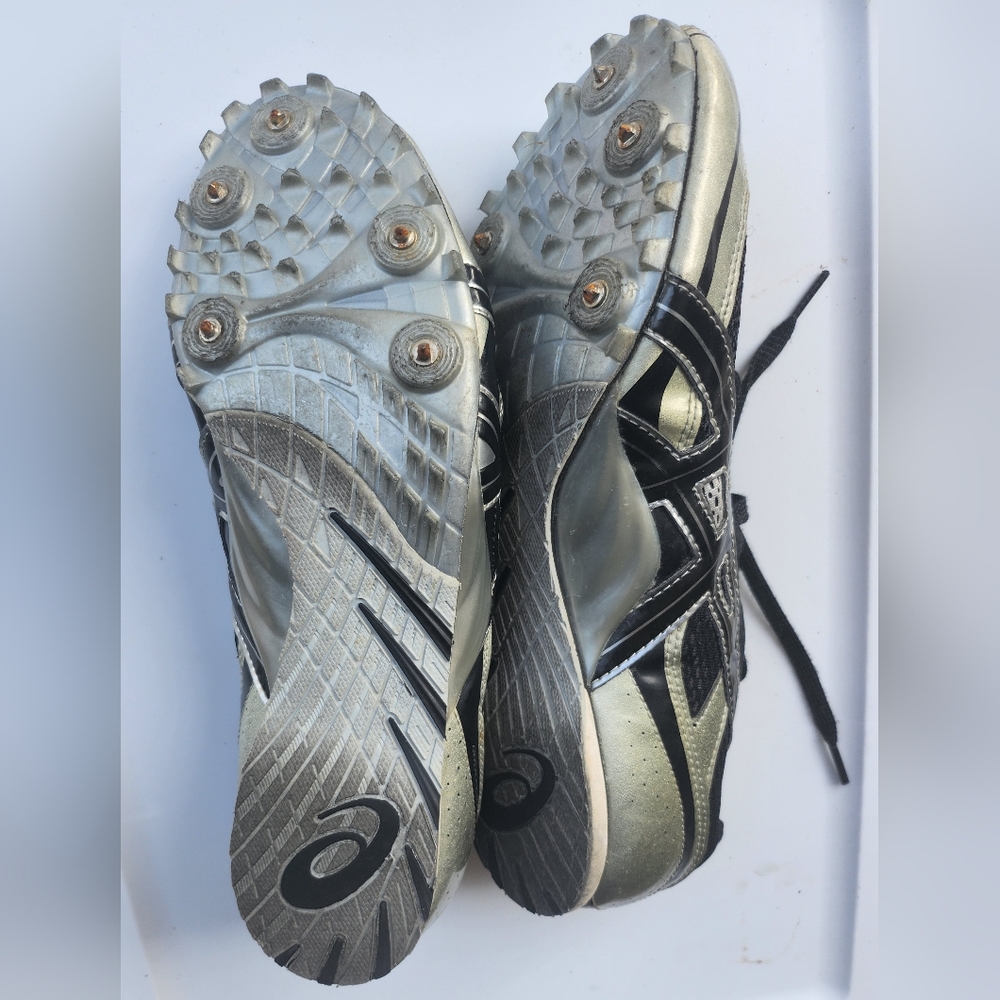 ASICS Track Spikes - Picture 3 of 4